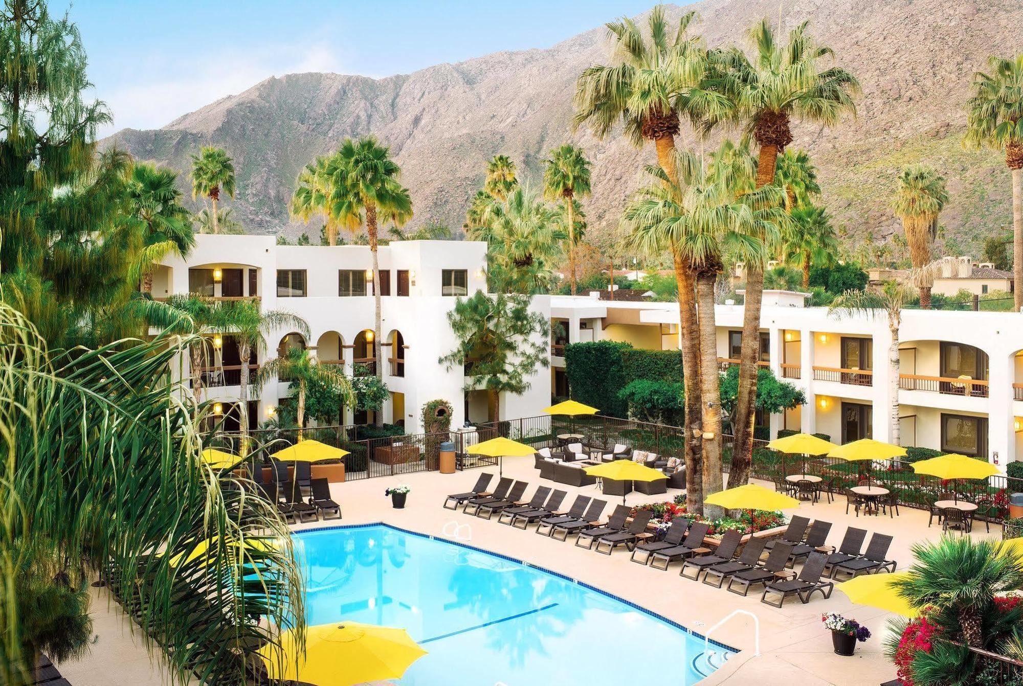 Hotel Palm Mountain & 3*