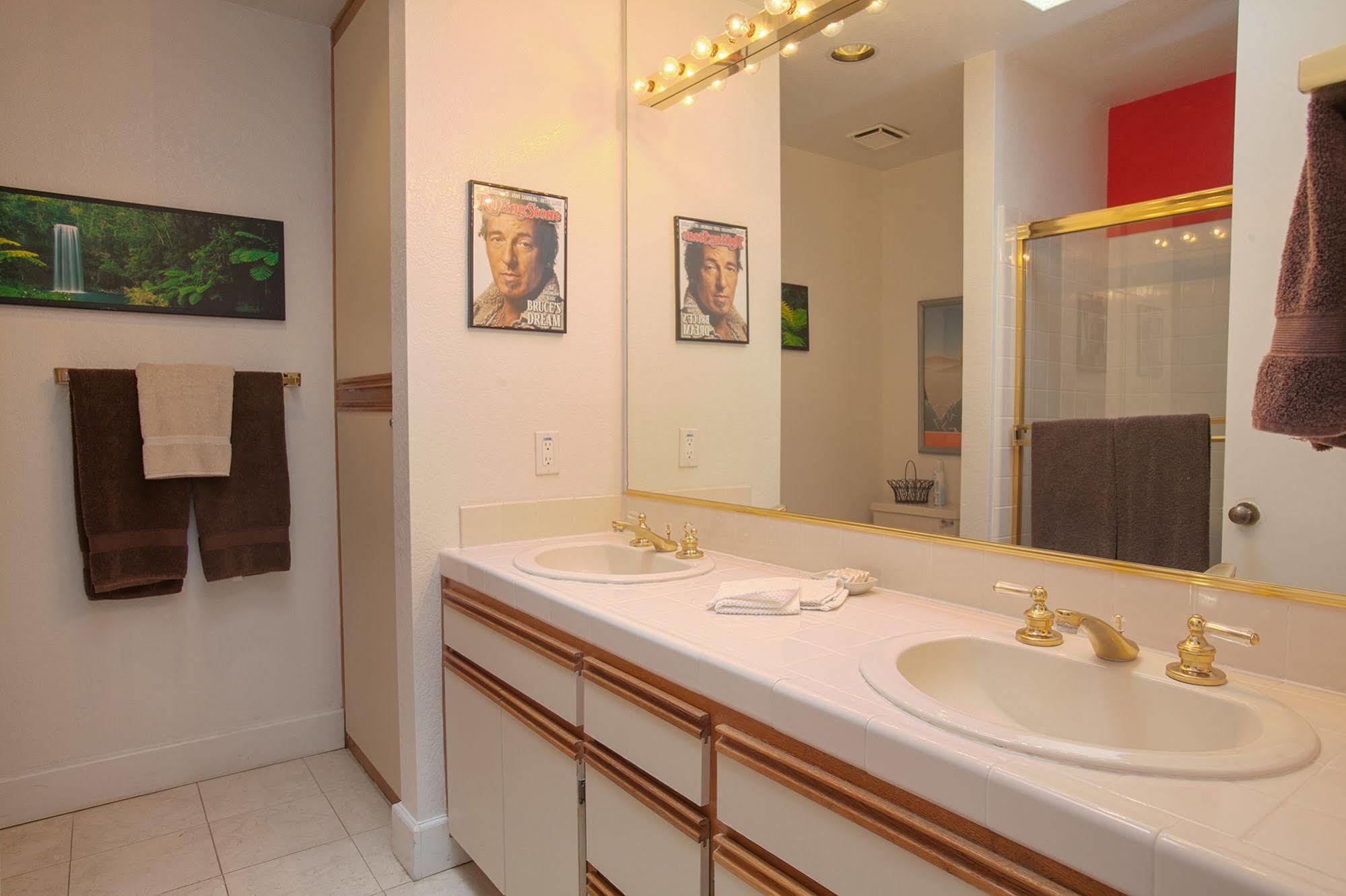 Desert Princess Country Club Apartment *