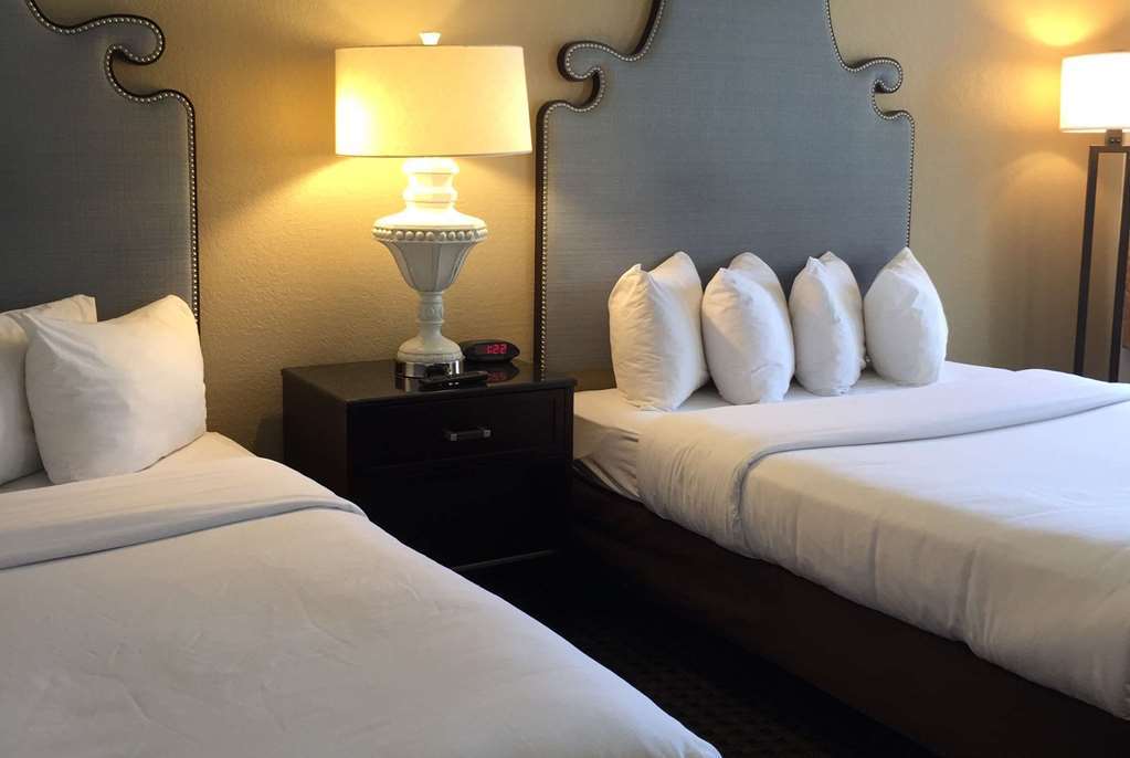 Quality Downtown 3* Palm Springs