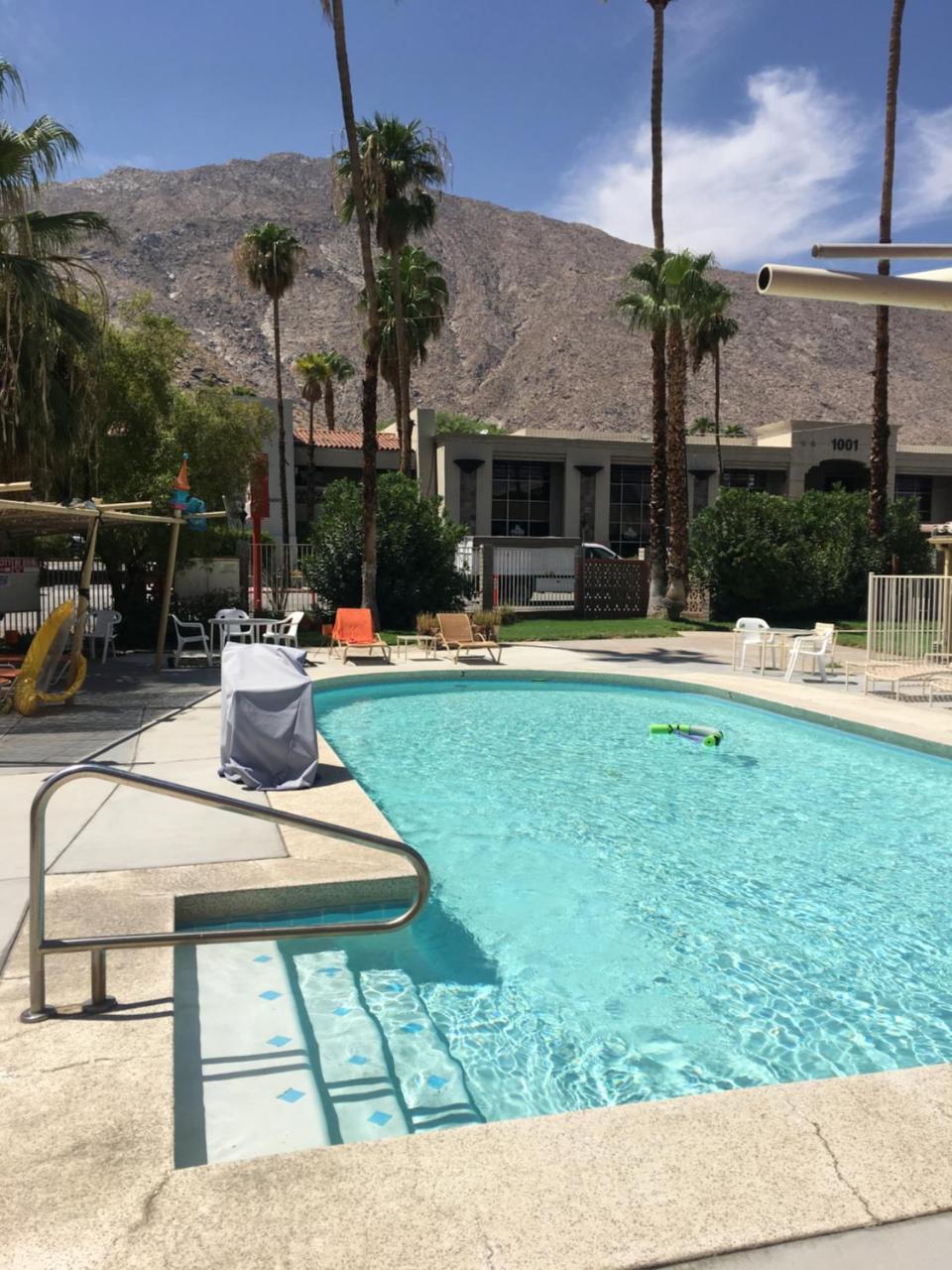 Aloha Palm Springs