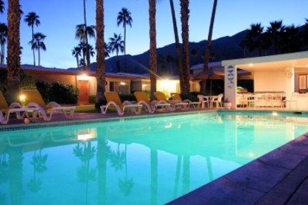 A Place In The Sun: Adults-only Midcentury Boutique With Heated Pool Hotel 4*