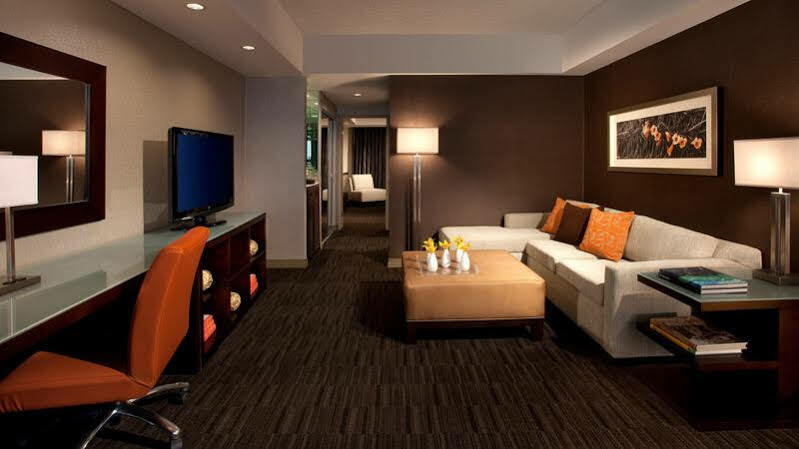 Hyatt 4*