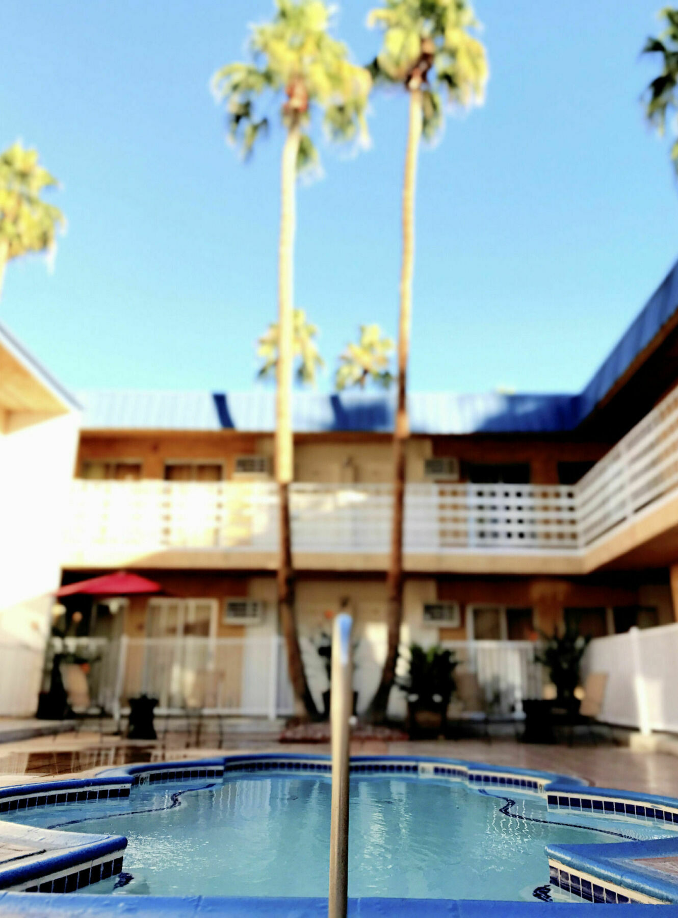 Delos Reyes Palm Springs
