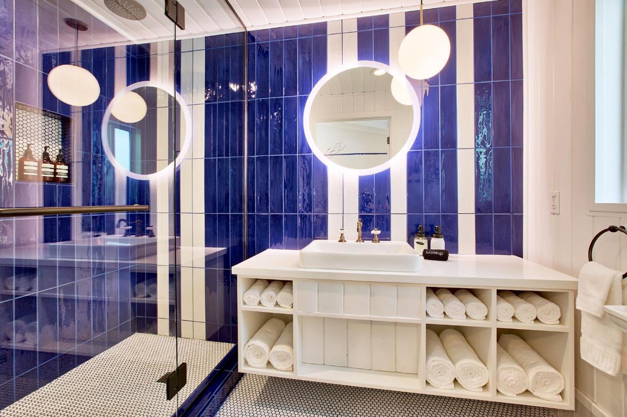 Hotel Dive 4*