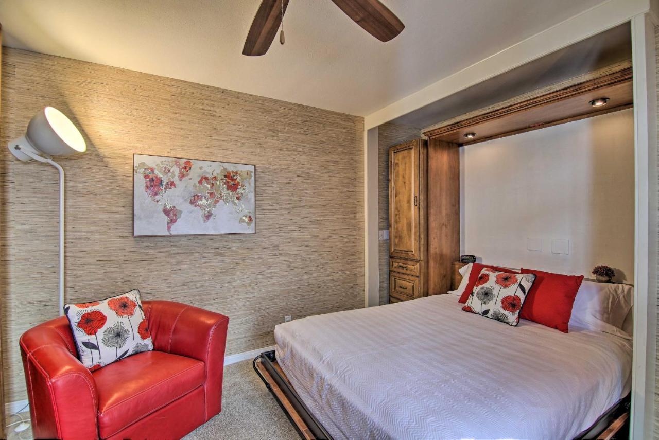 Holiday home Modern Gem - Pool Access And Mtn Views Palm Springs