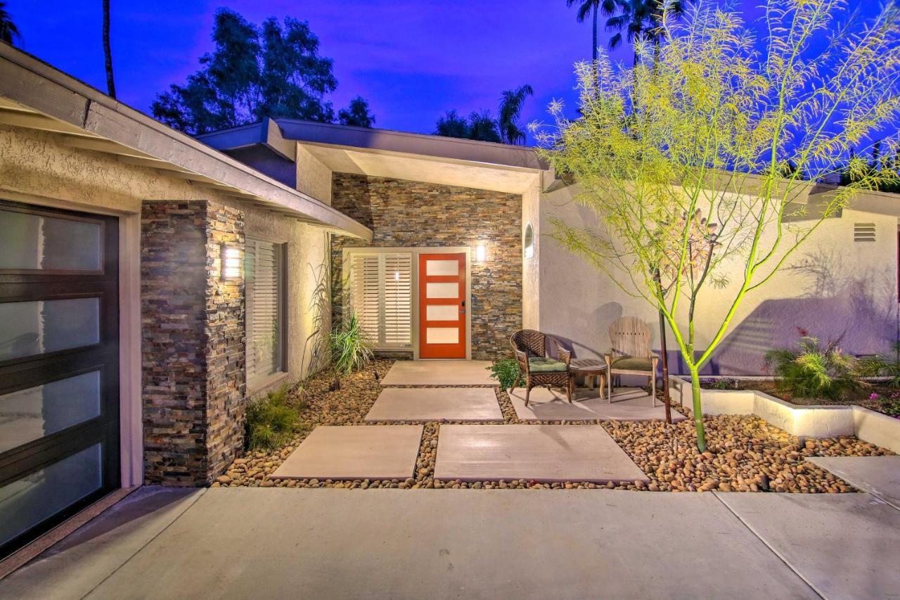 Oasis With Pool And Golf Course Views! *