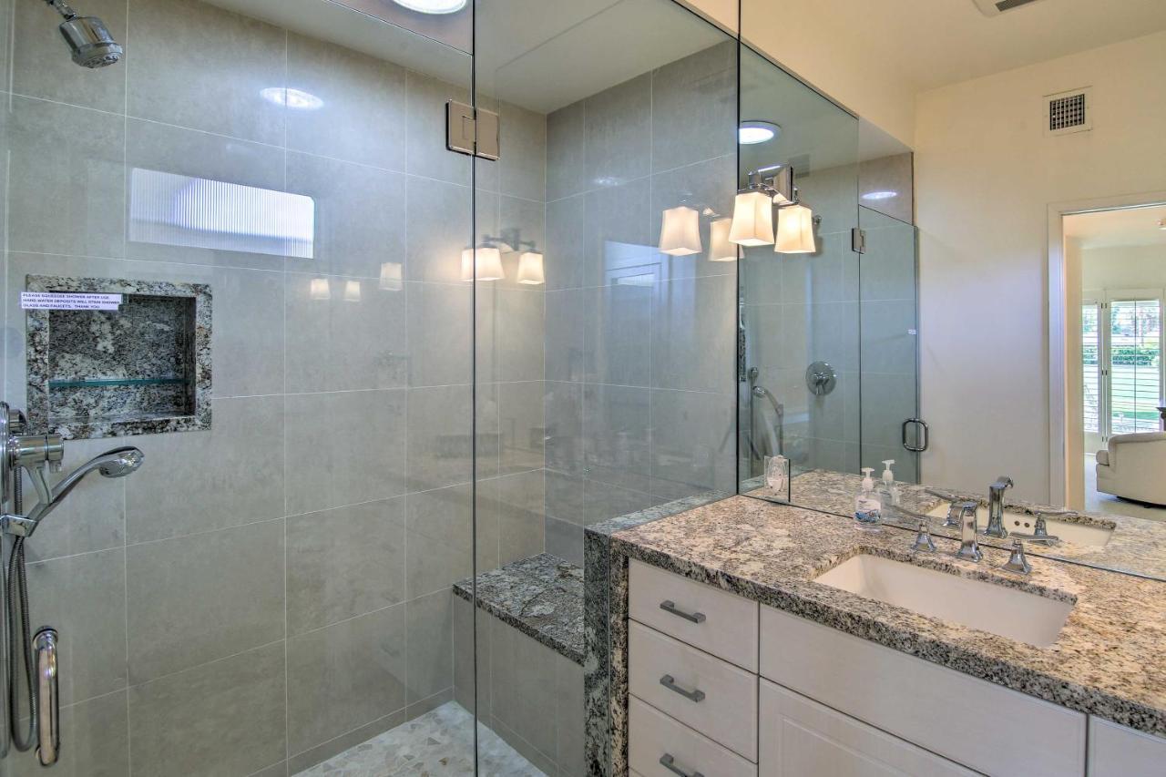 Holiday home Oasis With Pool And Golf Course Views! *