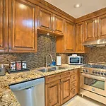 Dtwn Palm Springs Condo Bbq, Pool, Fire Pit, Etc!