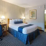 Travelodge By Wyndham Palm Springs