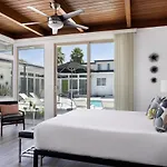 The Three Fifty Hotel, A Kirkwood Collection Hotel (Adults Only)