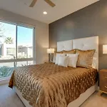 Palm Springs Oasis With Pool And Spa On Golf Course!