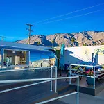 The Skylark, A Palm Springs Hotel