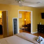La Dolce Vita Resort & Spa - A Gay Men\'S Clothing Optional Resort