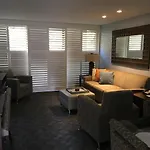 Getaways At Palm Springs Tennis Club