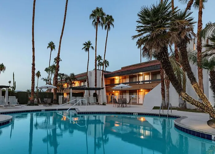Travelodge By Wyndham Palm Springs