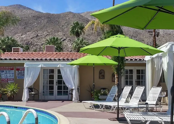 La Dolce Vita Resort & Spa - A Gay Men\'S Clothing Optional Resort