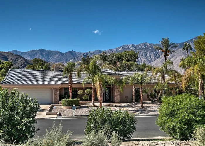 Palm Springs Golf Course Home Private Pool And Spa!