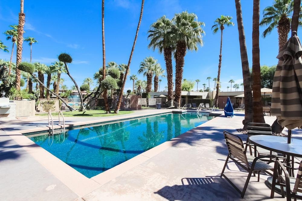 Resort Desert Isle 3*