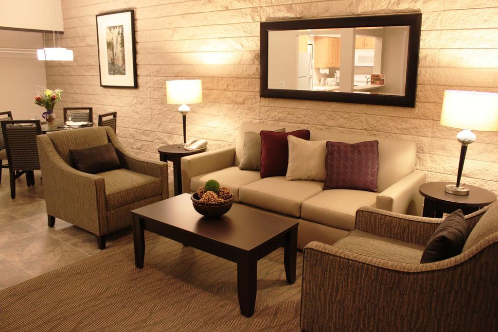 Getaways At Tennis Club Hotel 3*