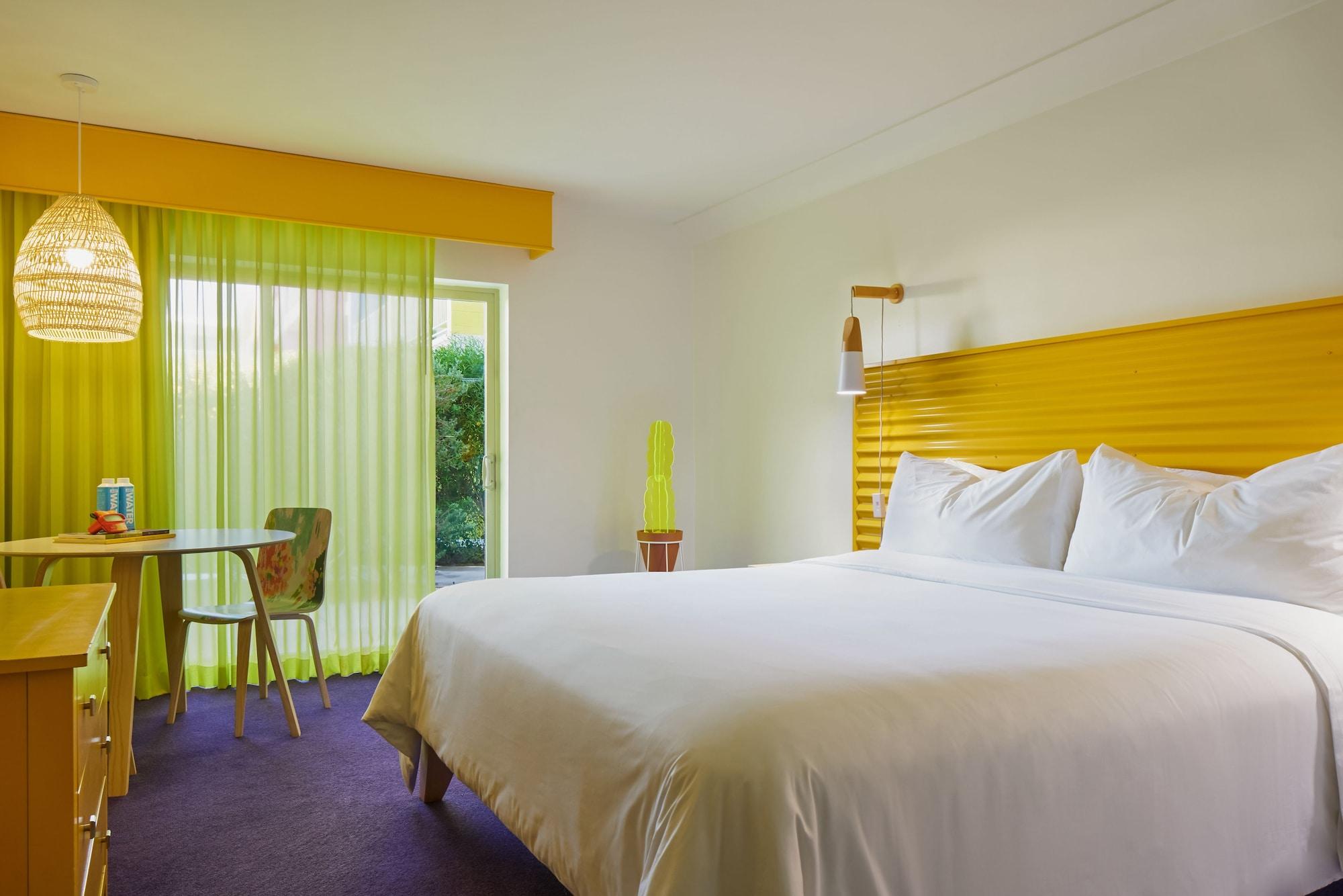 The Saguaro 4* Palm Springs