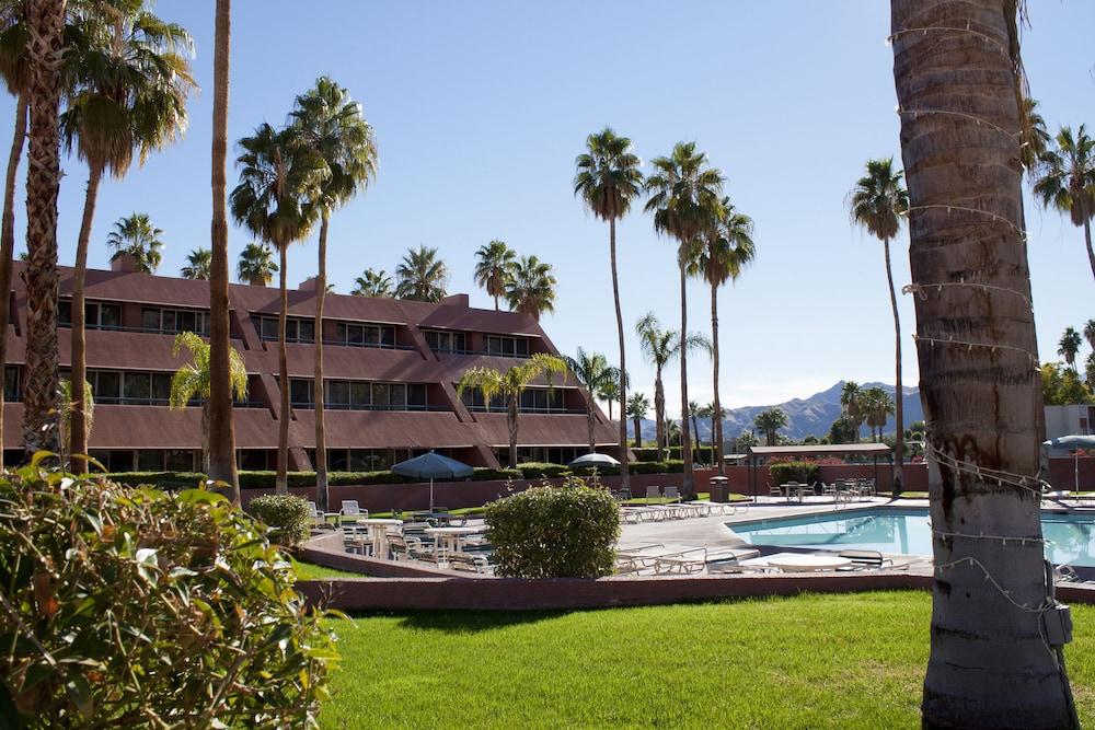 Marquis Resort