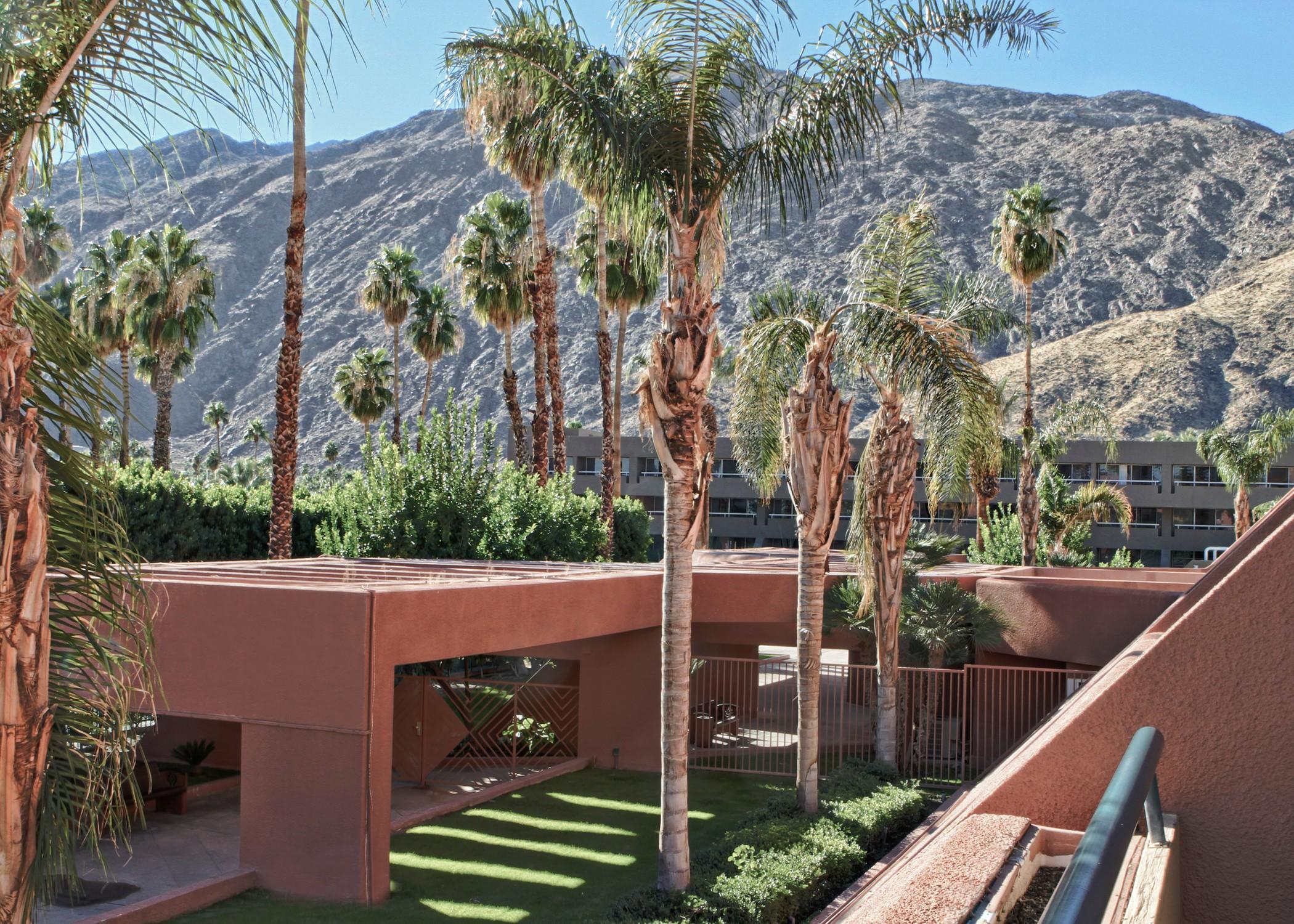 Marquis Resort 2*