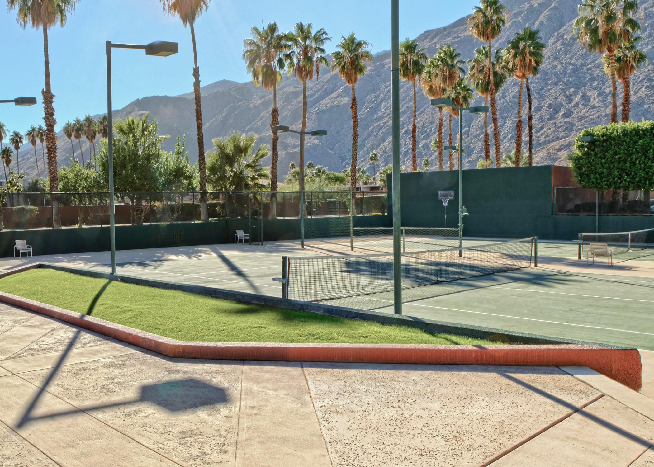 Resort Marquis Palm Springs