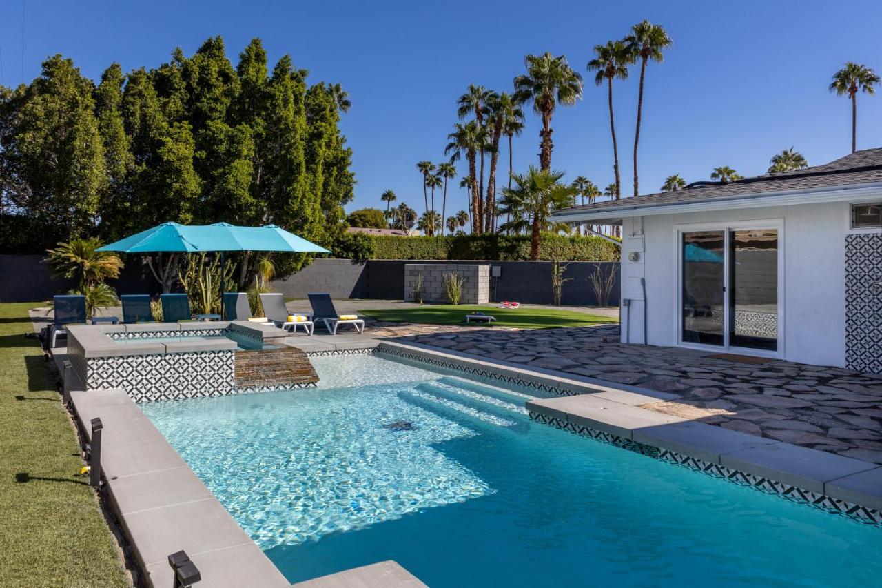 Holiday home The Desert Xscape Pool & Views *