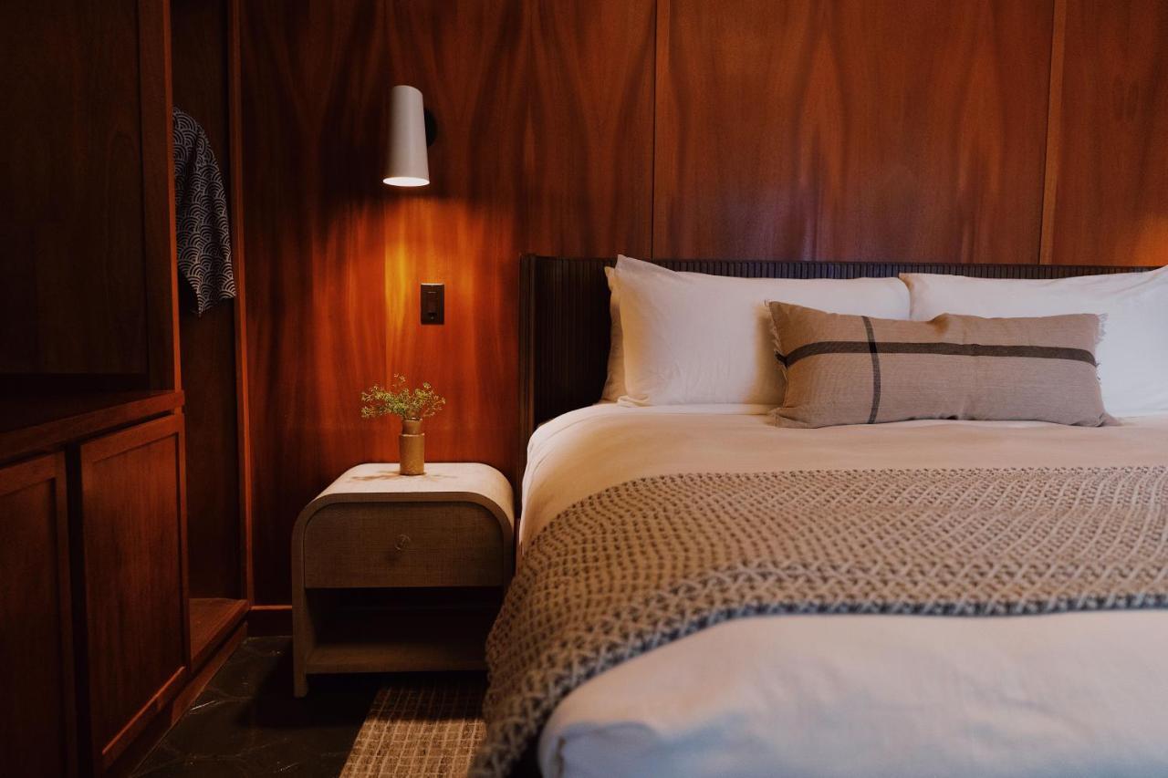 Royale Hotel 4*