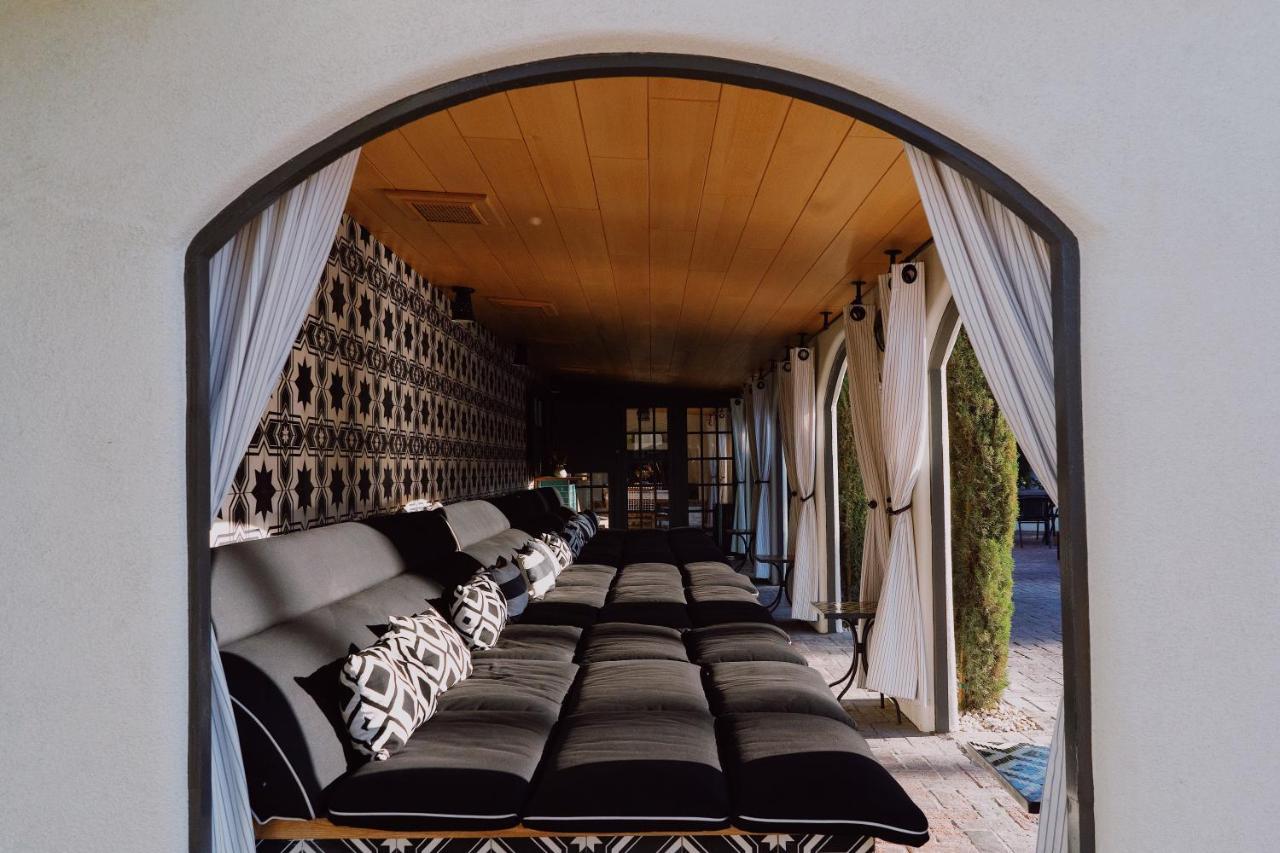 Royale 4* Palm Springs