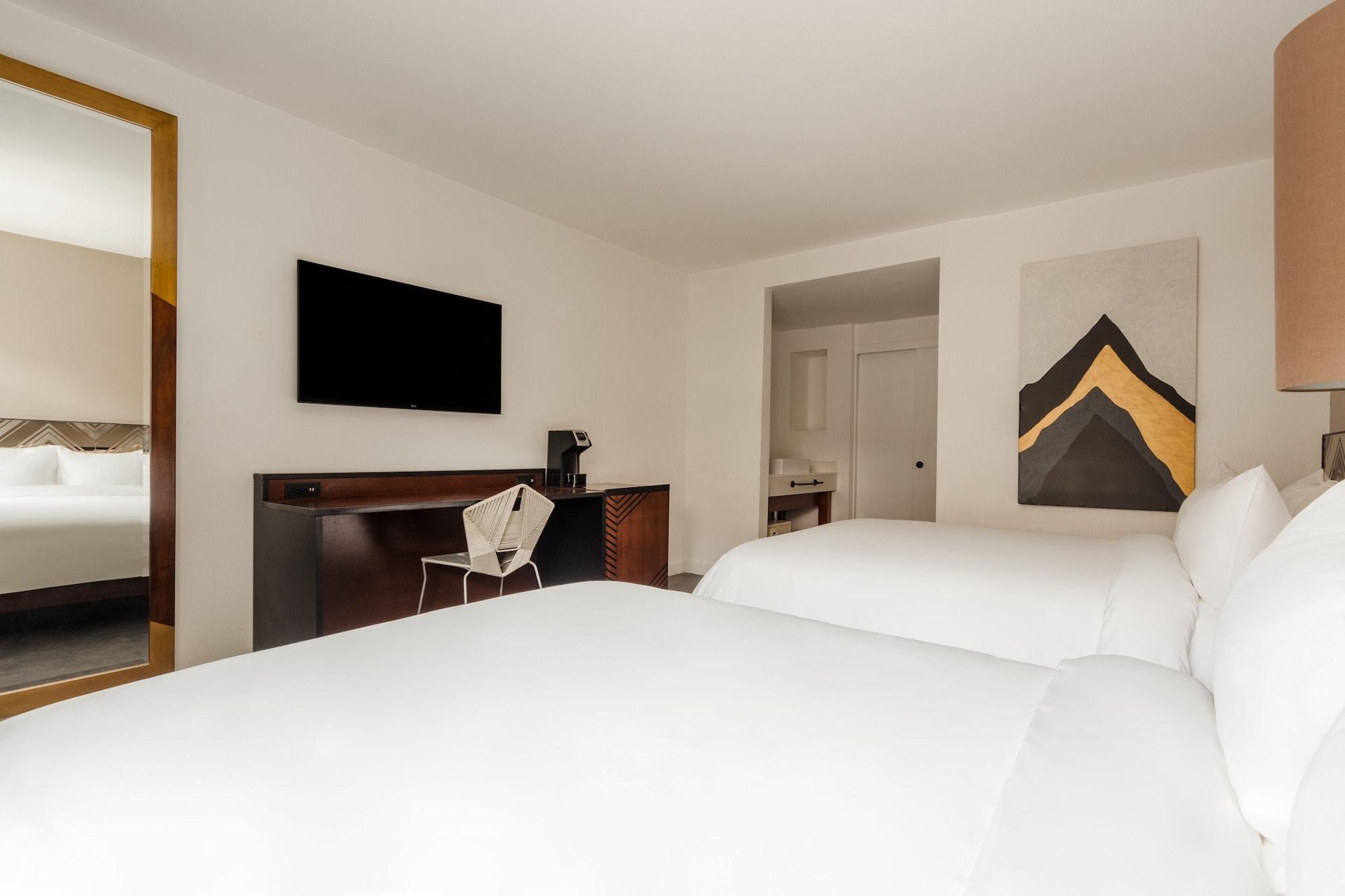 V Hotel