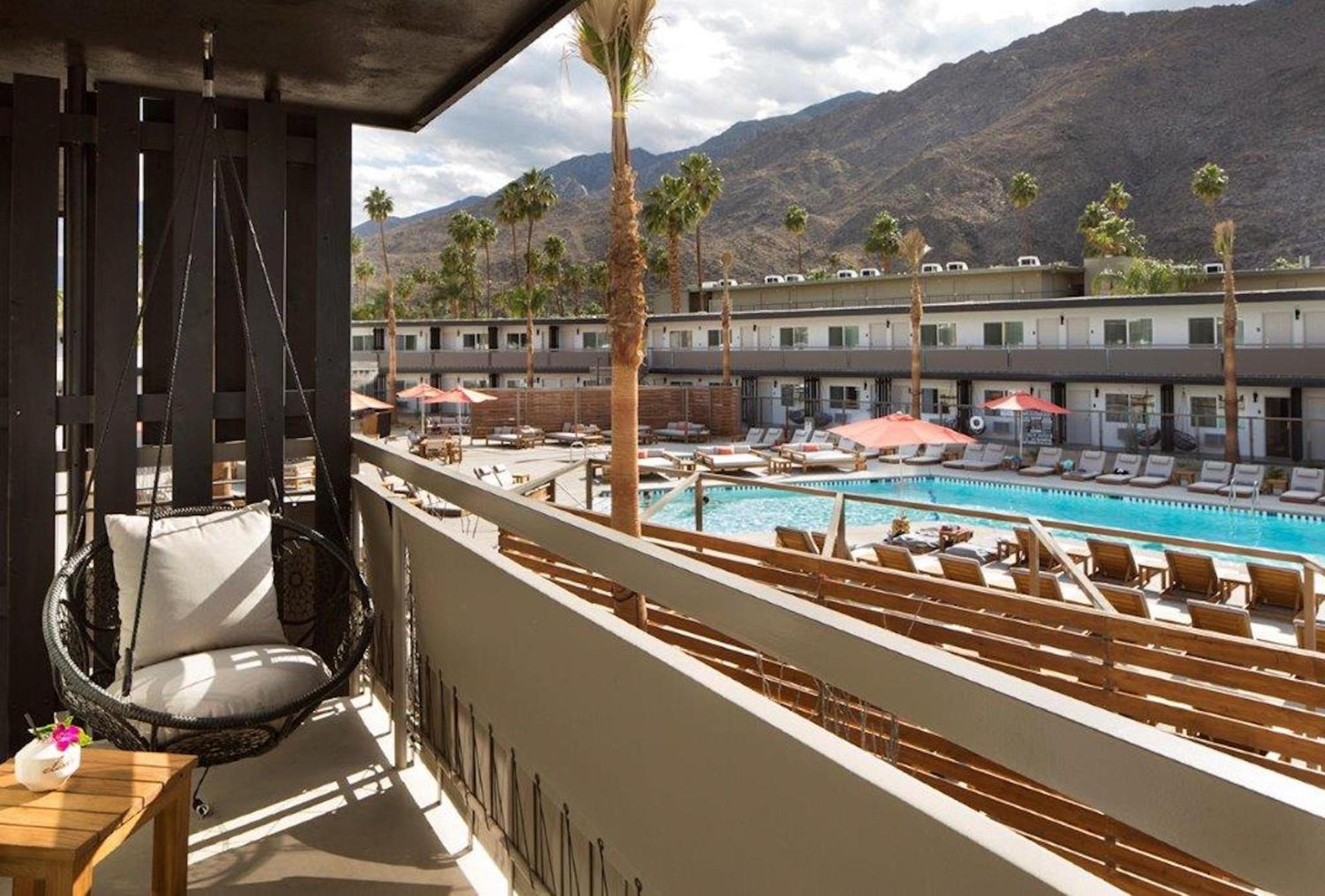 V Hotel Palm Springs