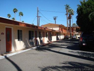 Adara Motel