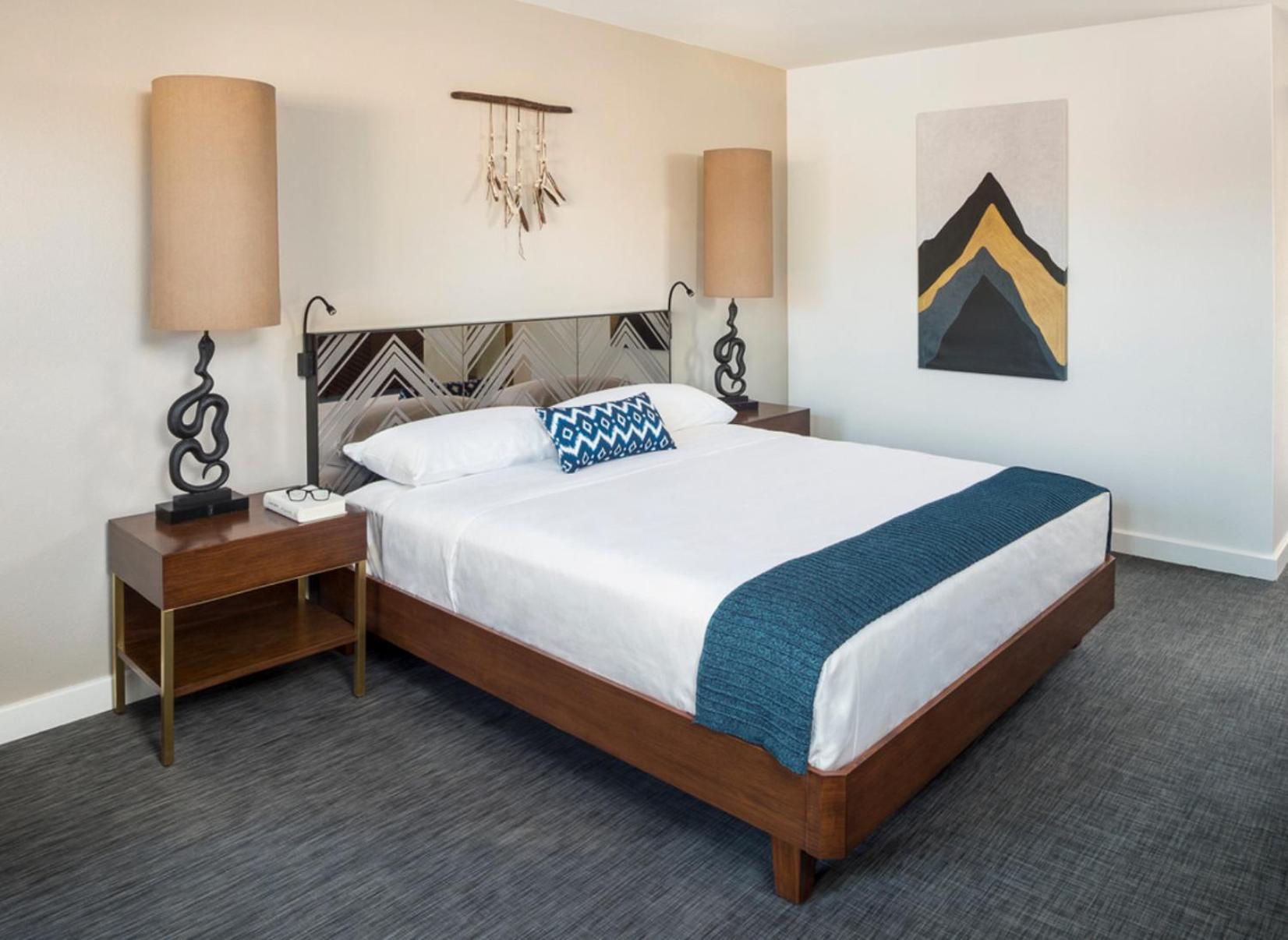 Hotel V Palm Springs