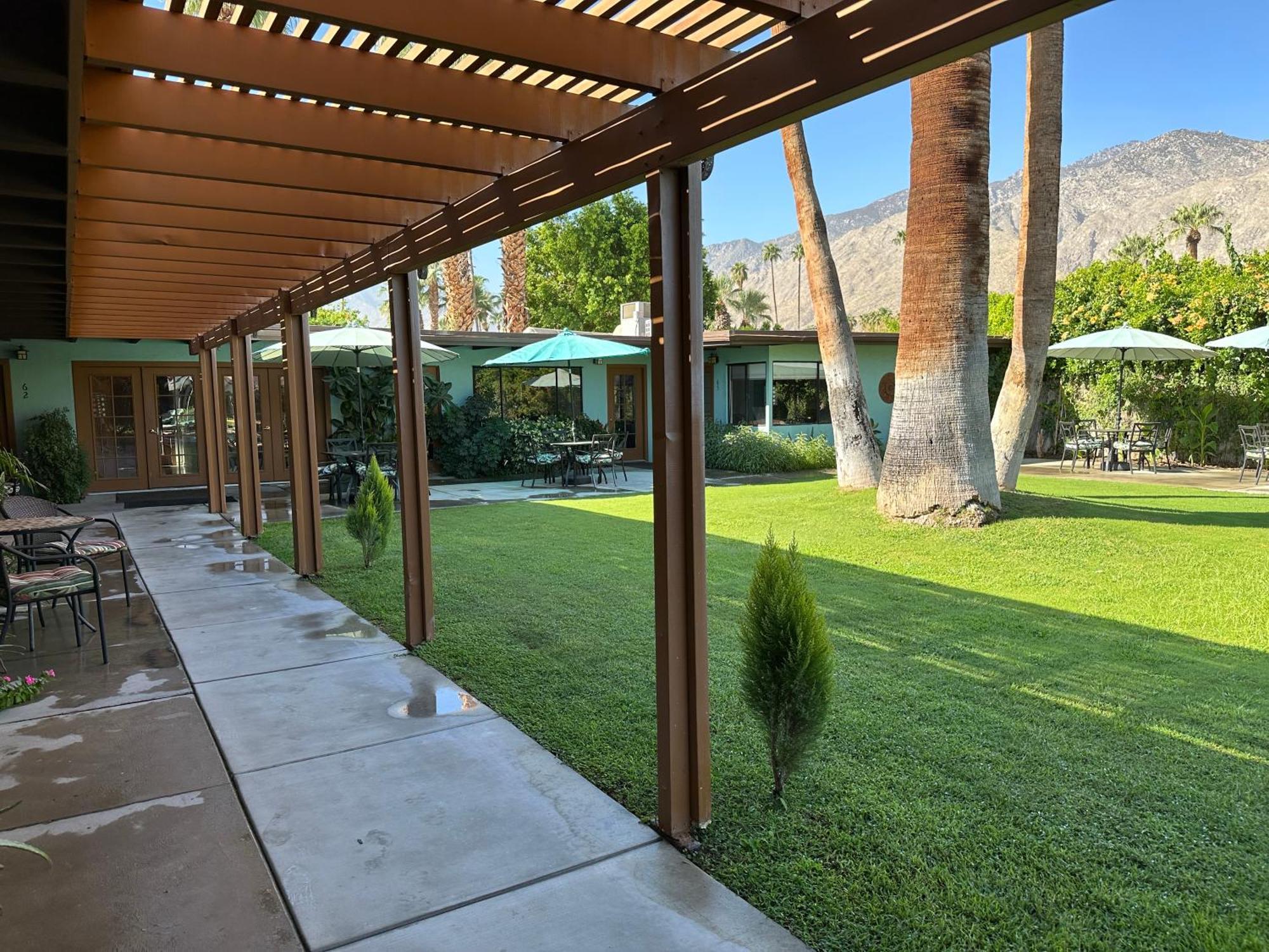 Vista Grande - A Gay Men's Resort