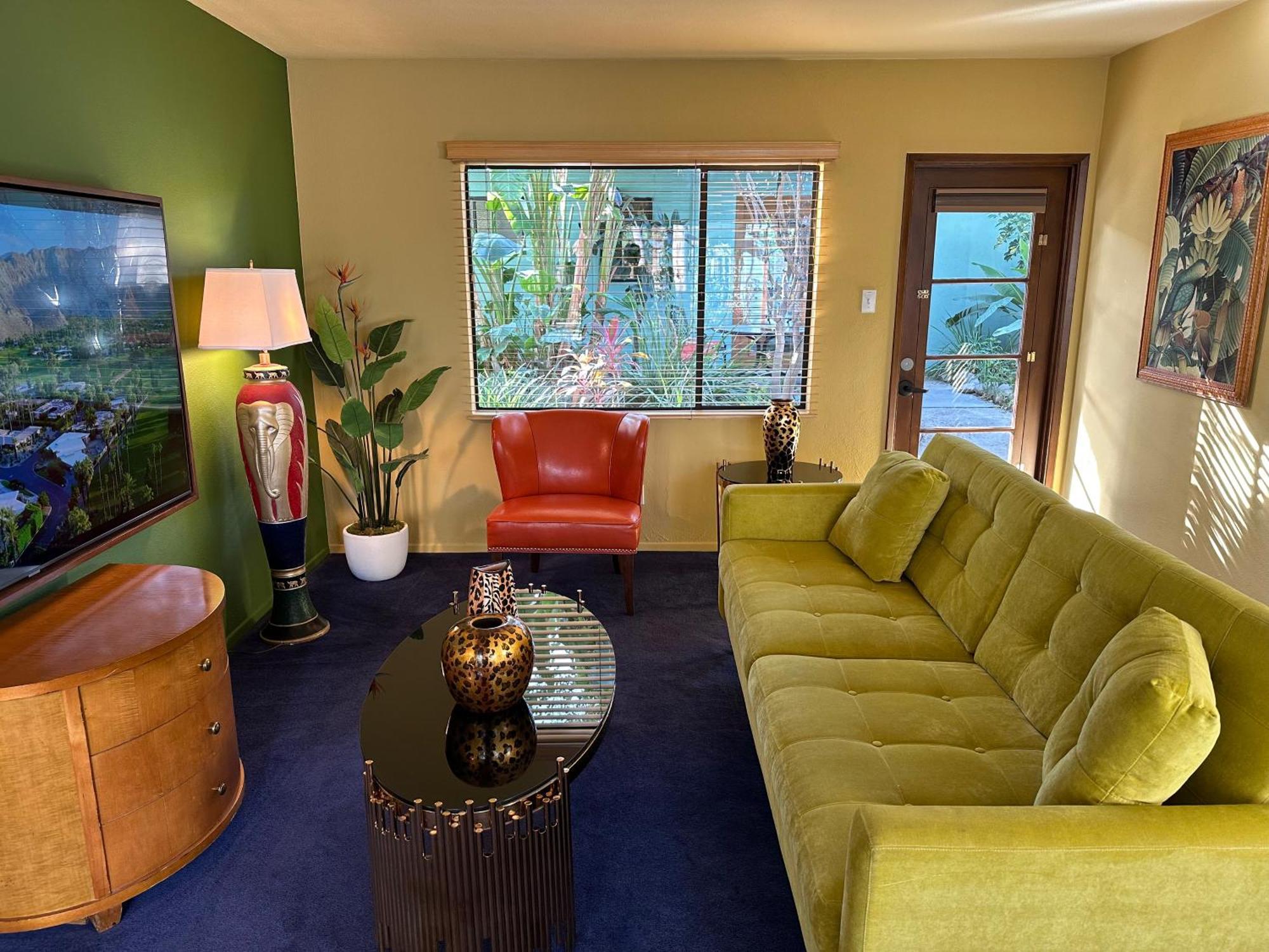 Vista Grande - A Gay Men's Resort 4*