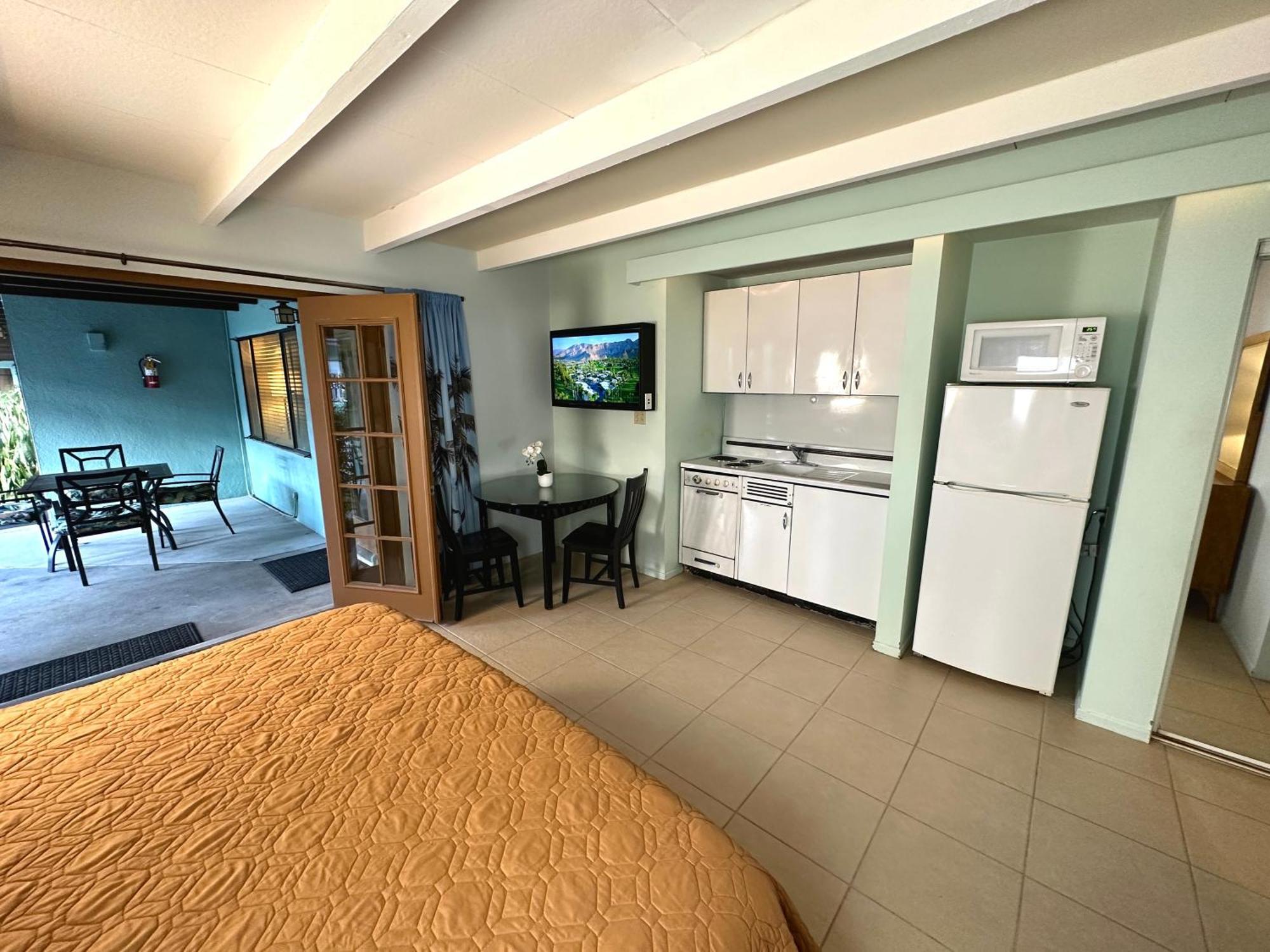 Resort Vista Grande - A Gay Men's