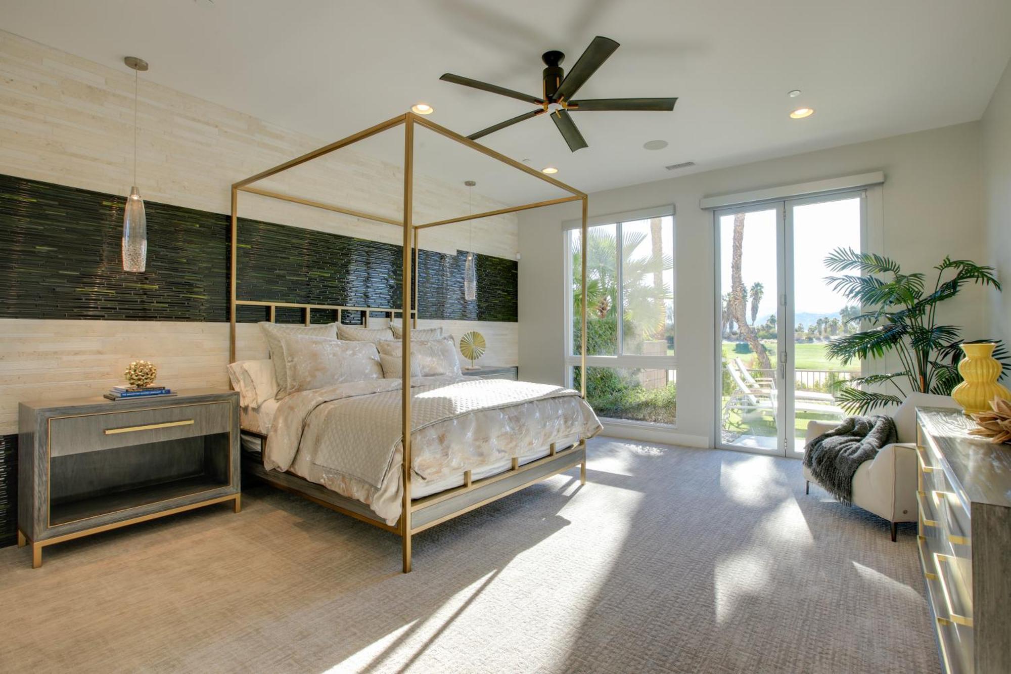Holiday home Oasis With Pool And On Golf Course! *