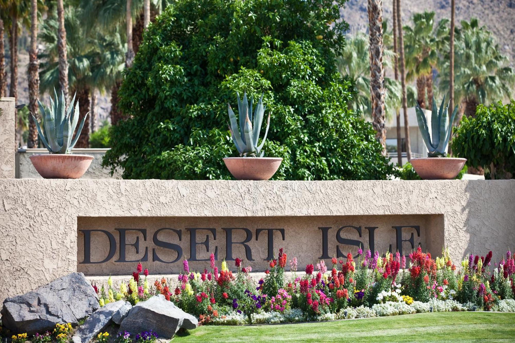 Resort Desert Isle Palm Springs