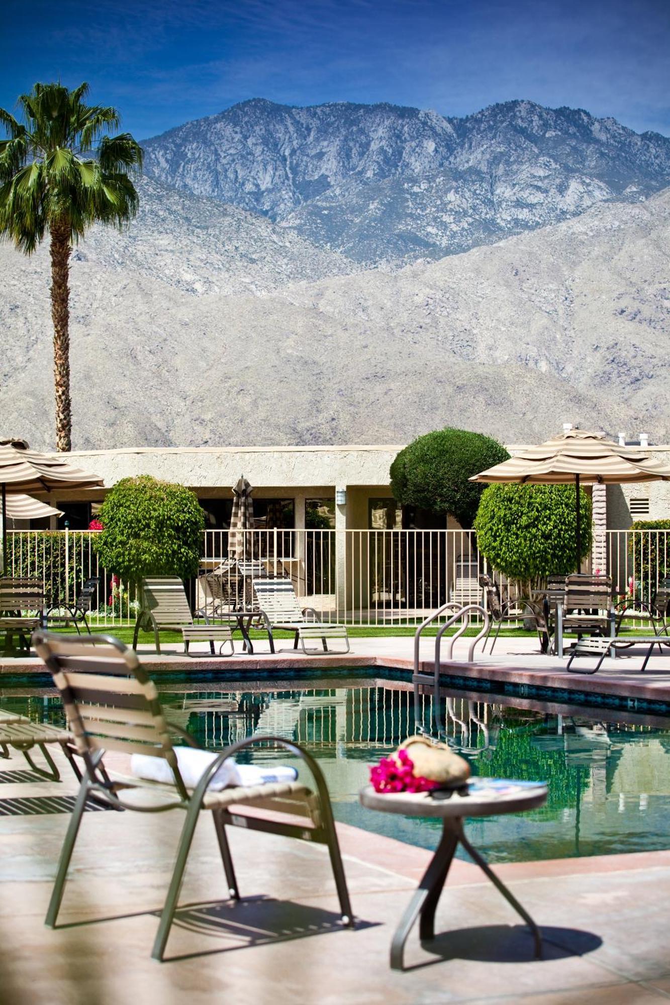 Resort Desert Isle Palm Springs