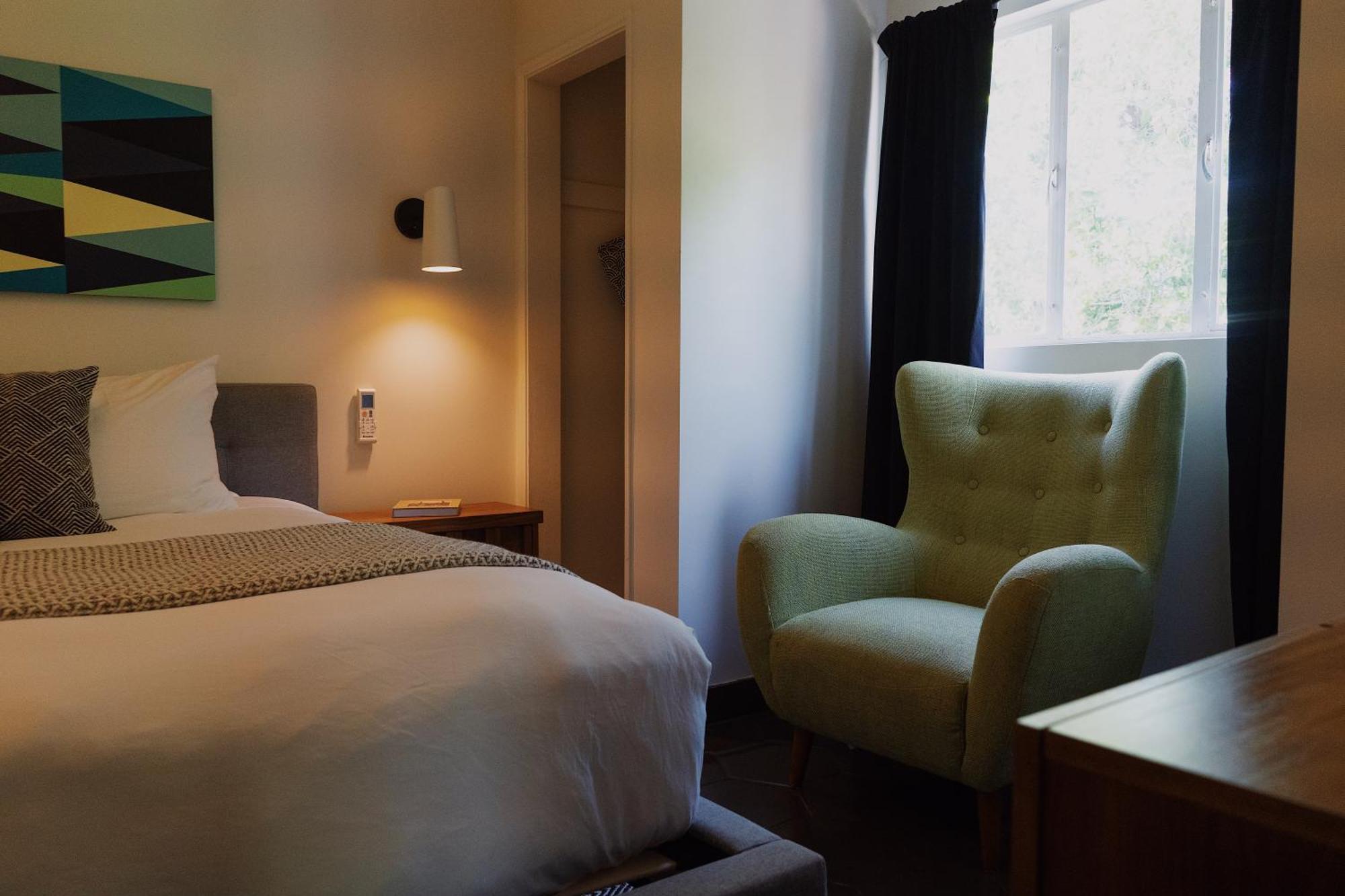 Royale Hotel