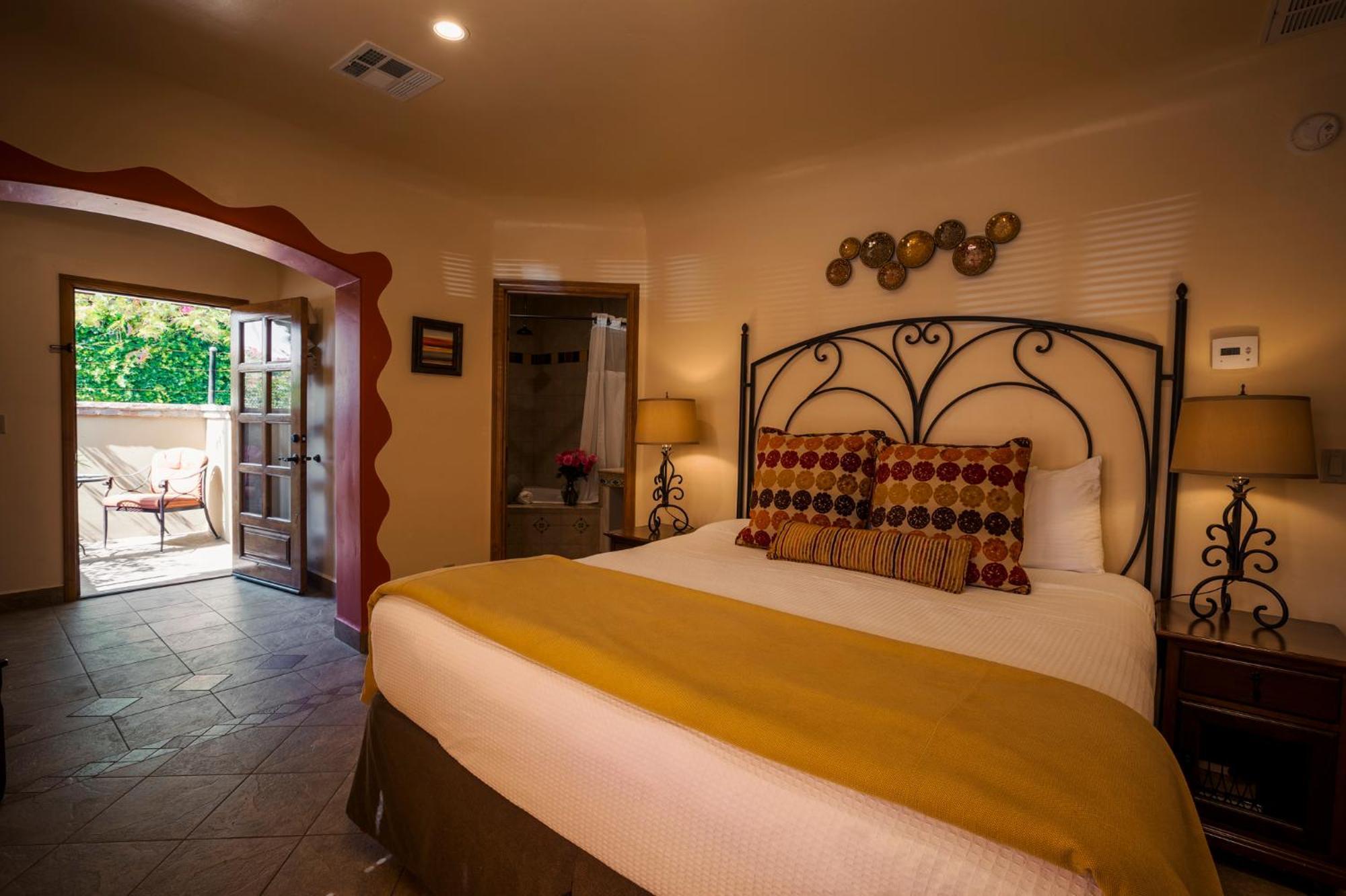 Arboles Hotel 3*