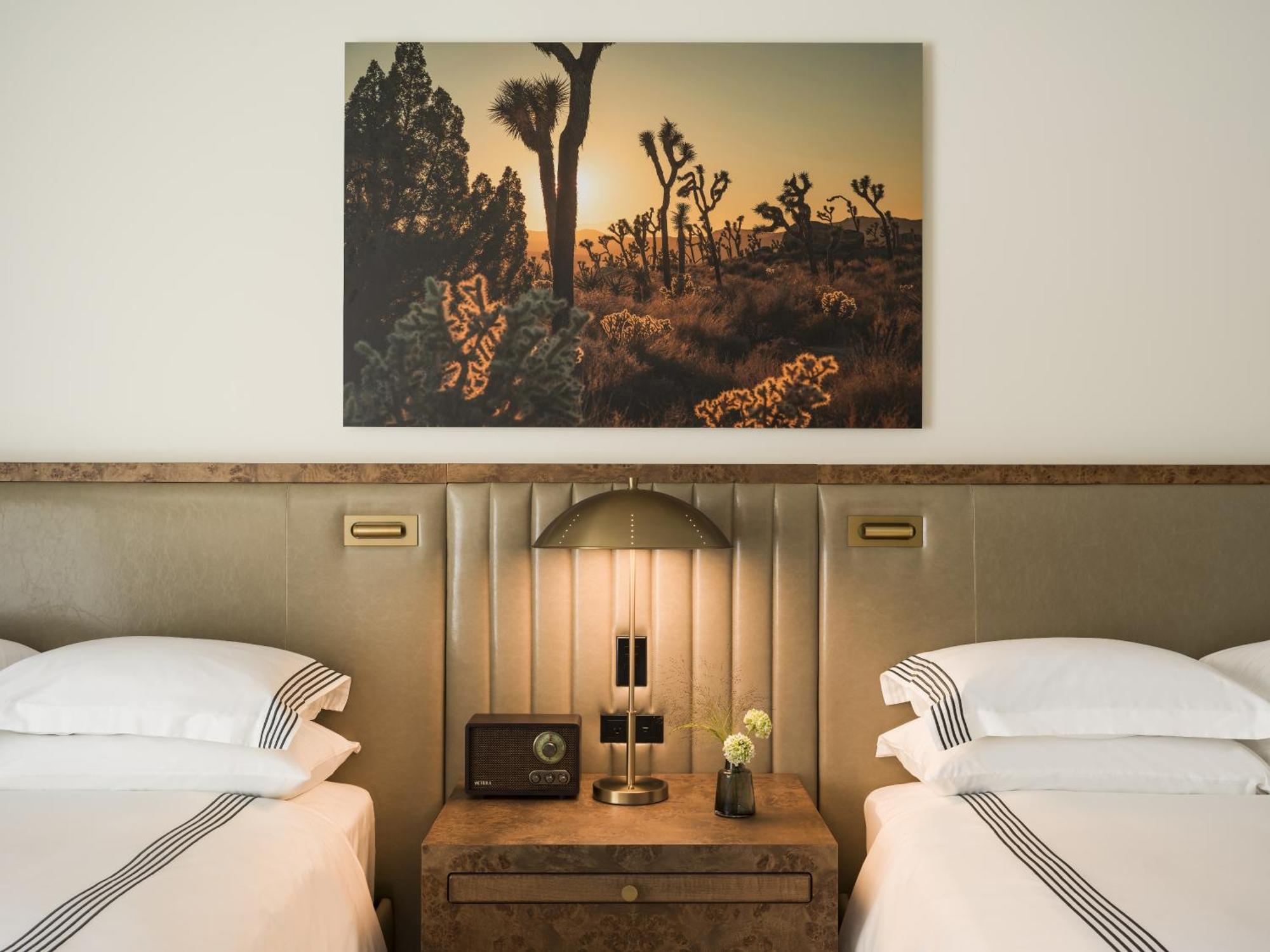 Hotel Thompson Palm Springs, By Hyatt 4*