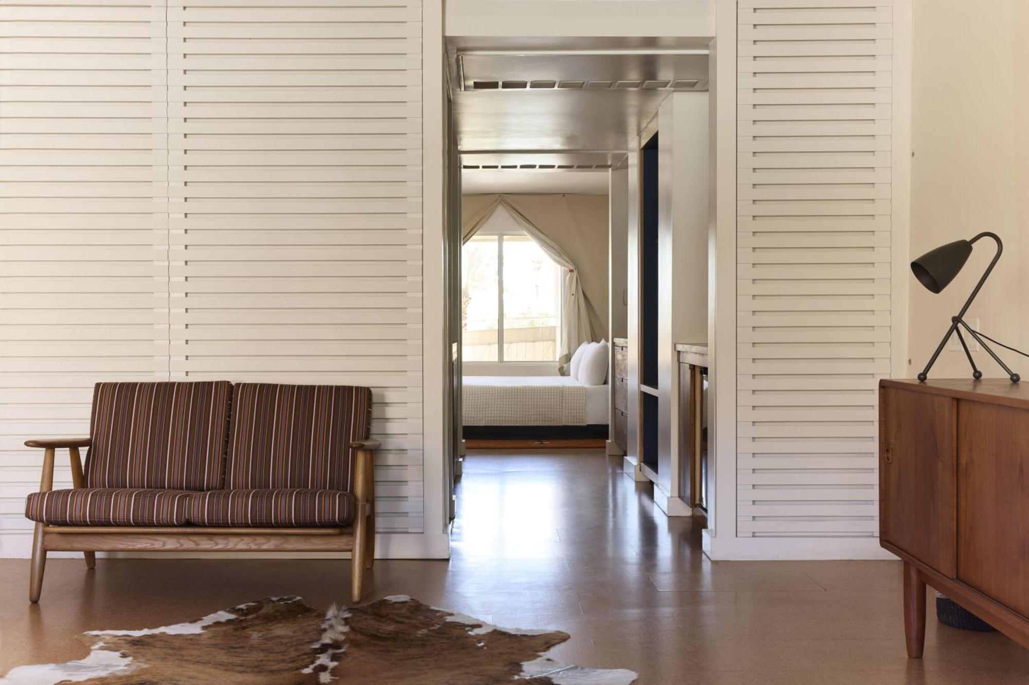 Hotel Ace And Swim Club 4*