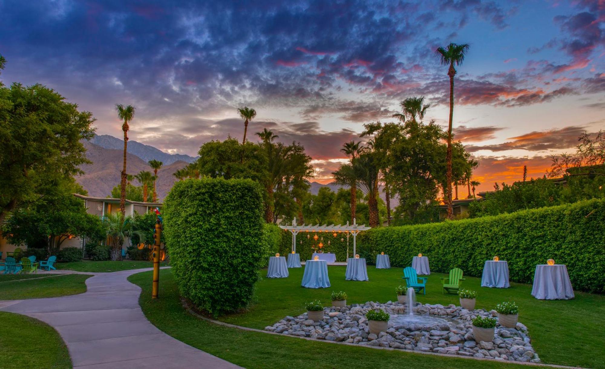 Riviera Hotel 4*