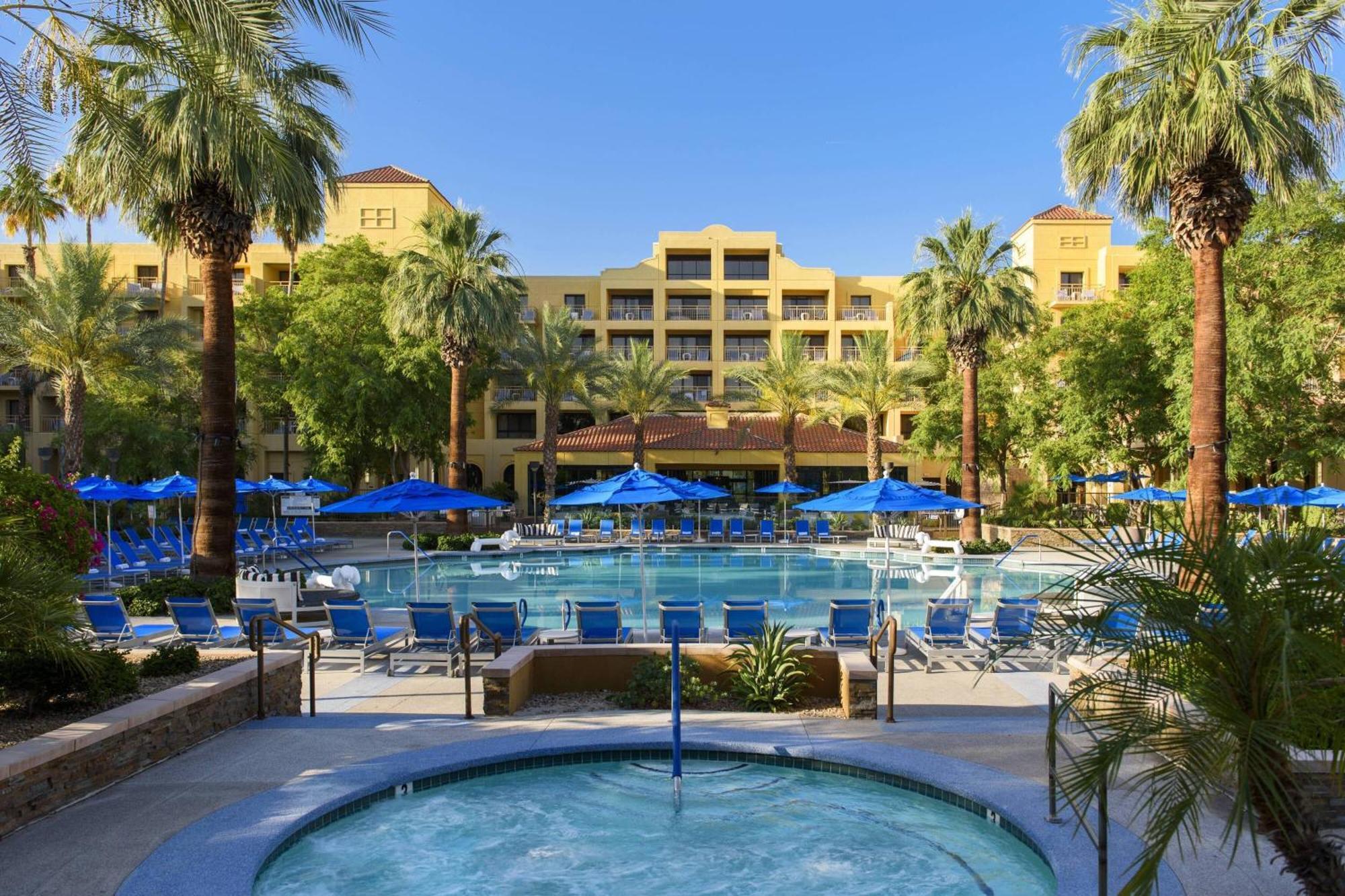 Hotel Renaissance