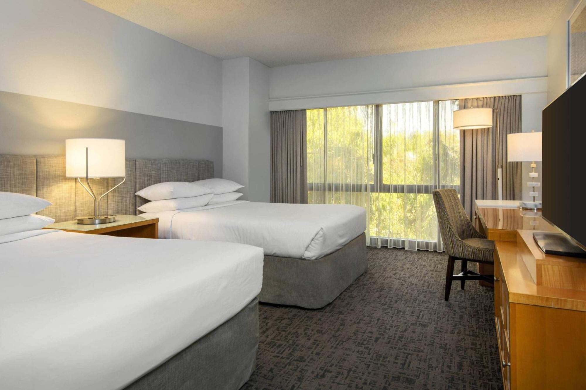 Renaissance Hotel Palm Springs