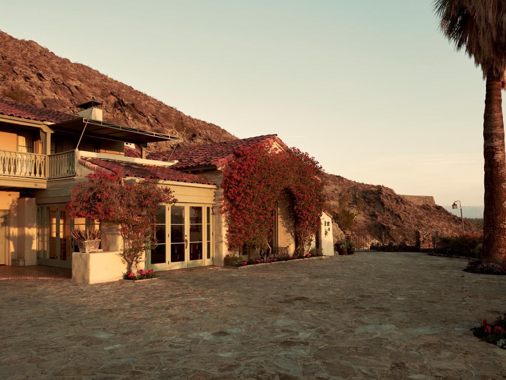 The Willows Hotel 4*