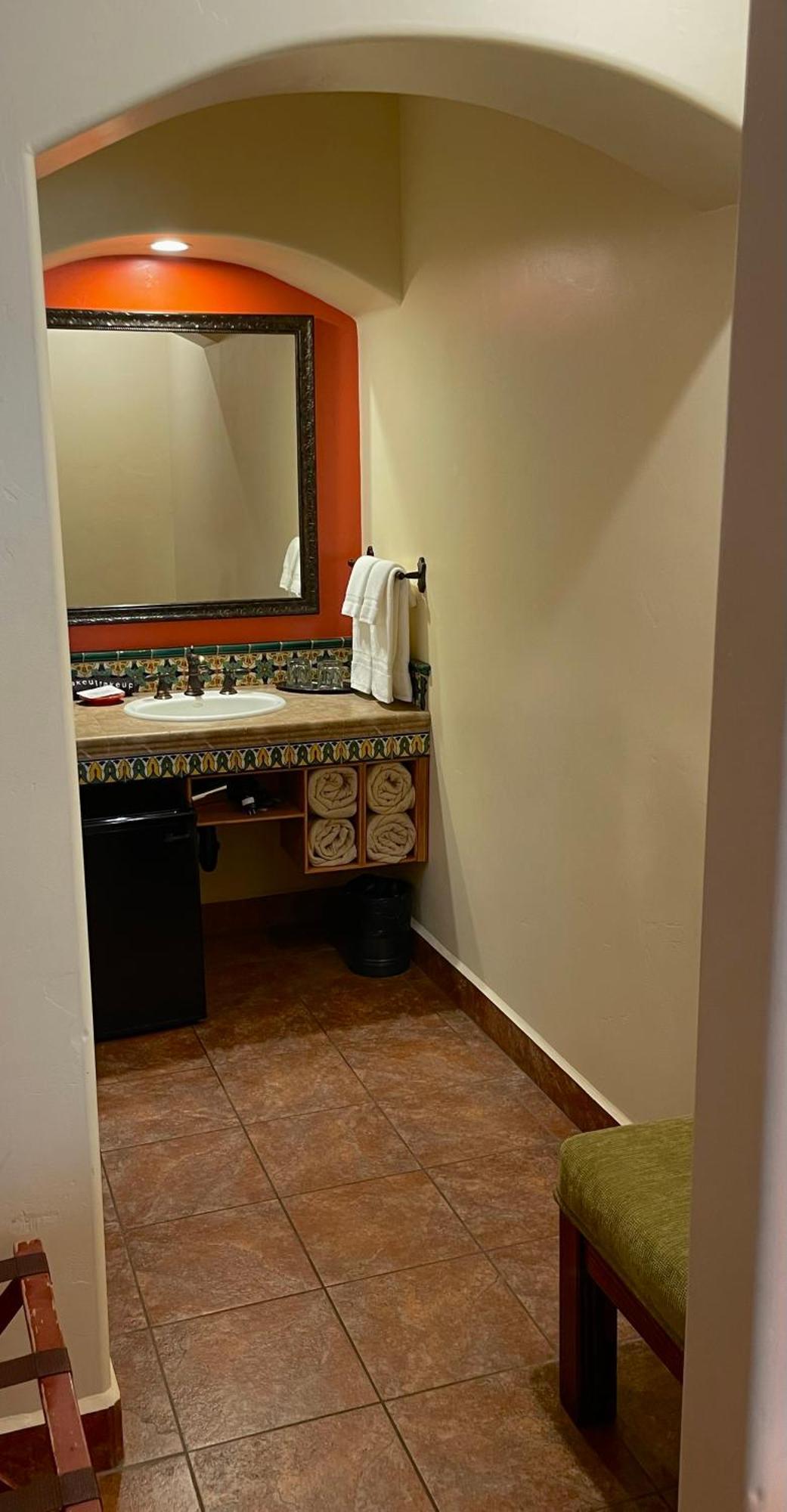 Hotel Arboles Palm Springs