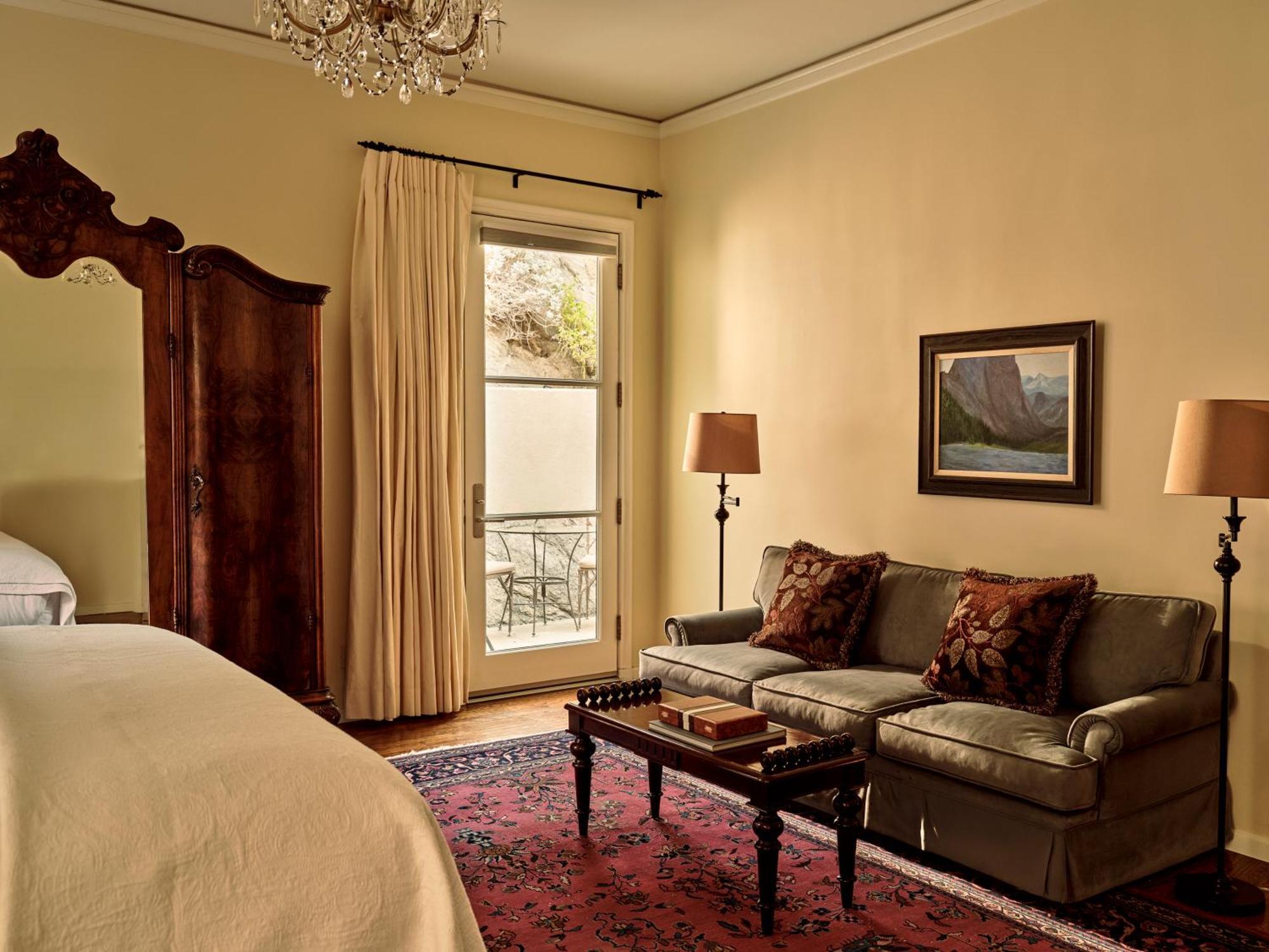 Hotel The Willows